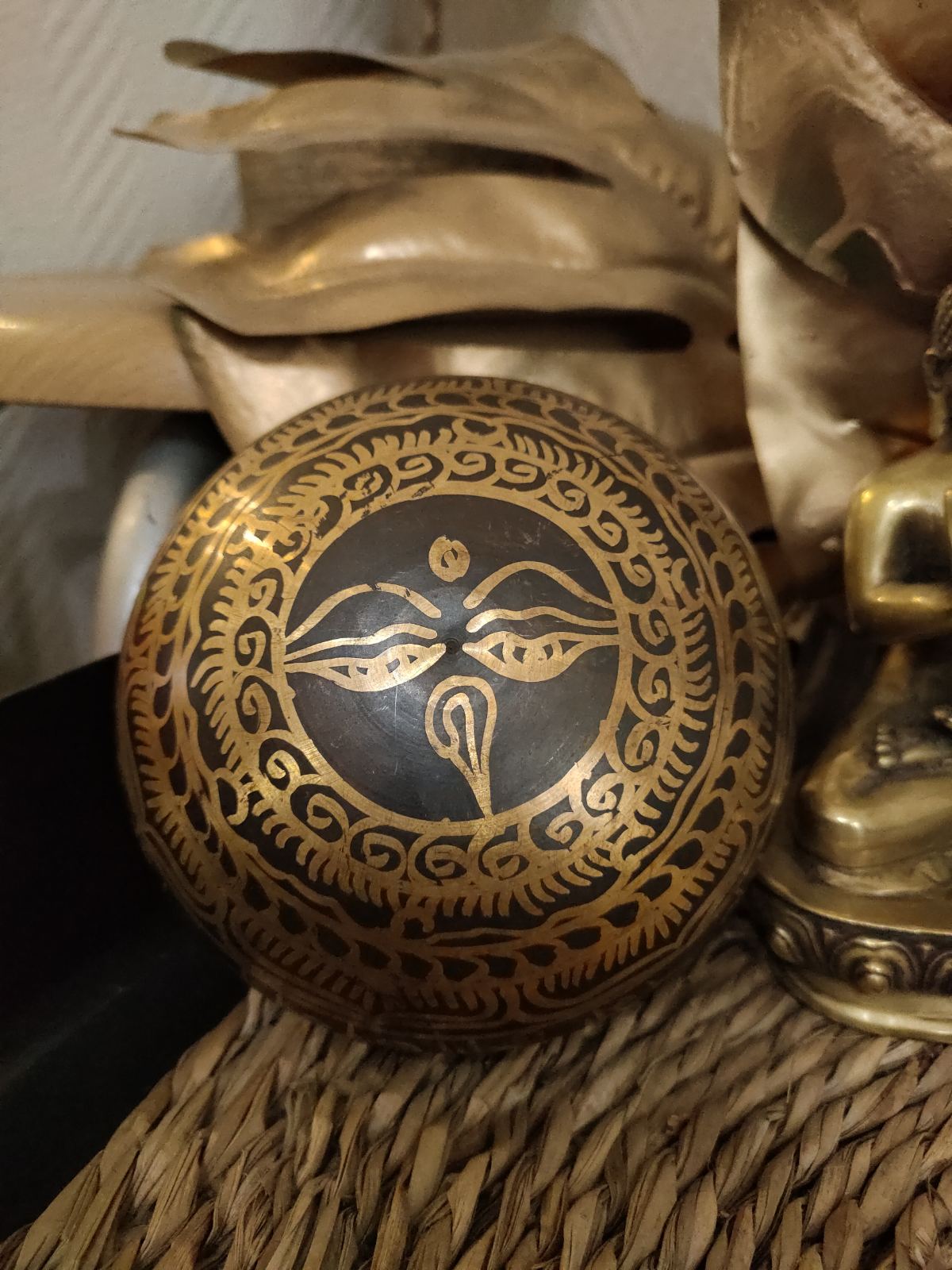 Tibetan Mantra bronze singing bowl