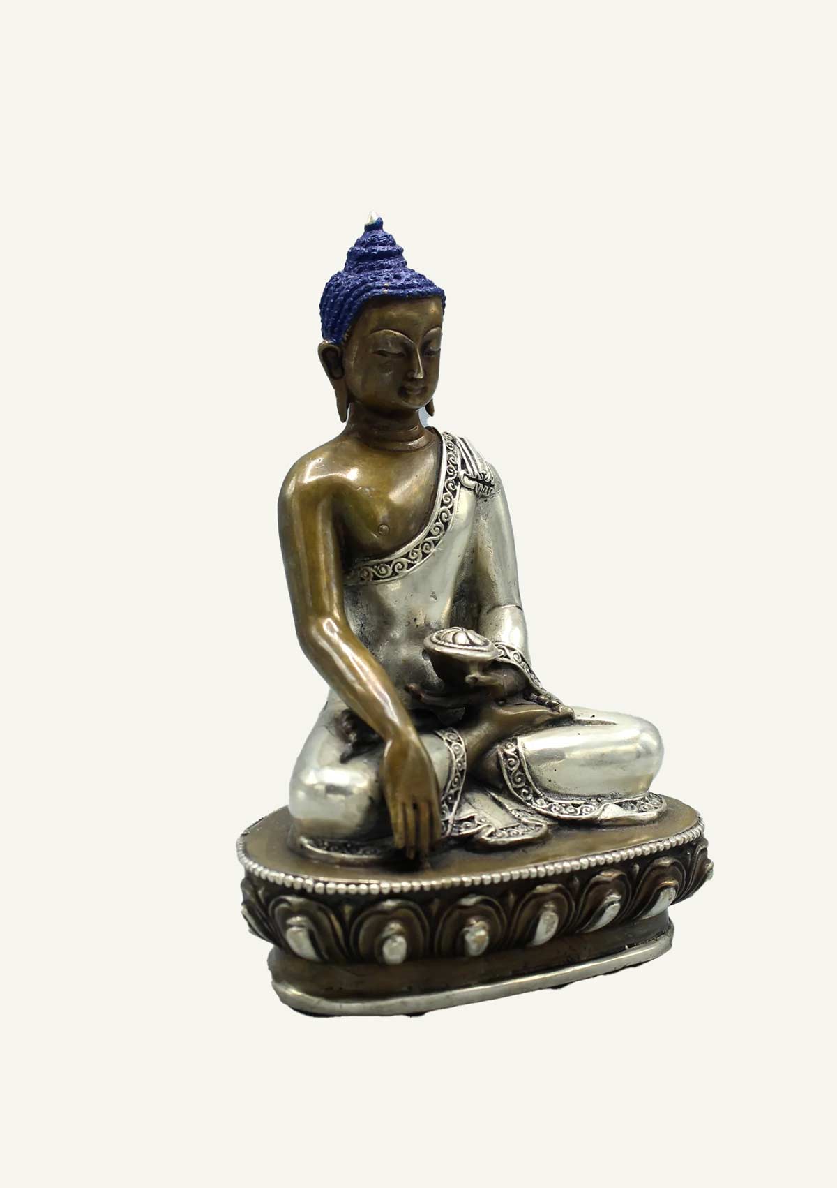 Shakyamuni Buddha Statue with Silver Robe