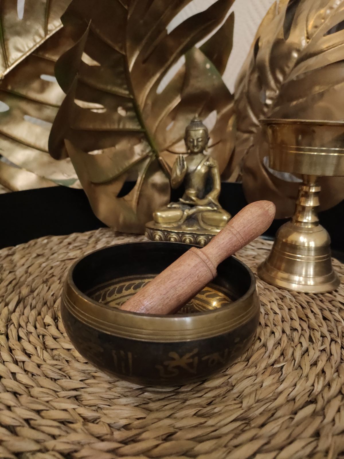Hand Crafted Singing Bowl With Mantra and Buddha Eye Carving